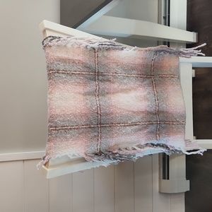 NWT Mia & Tess Infinity Scarf